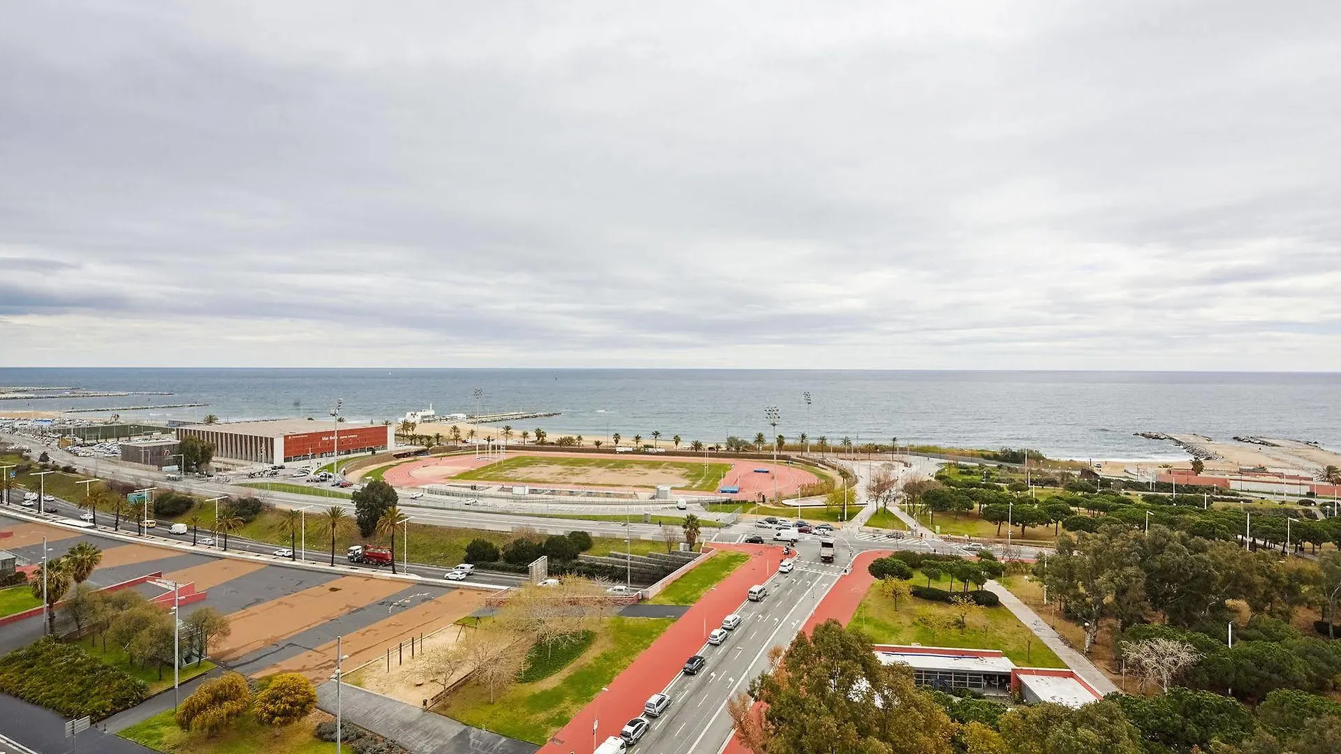 Urban District Apartments - Rambla Suites & Pool Barcelona Spain